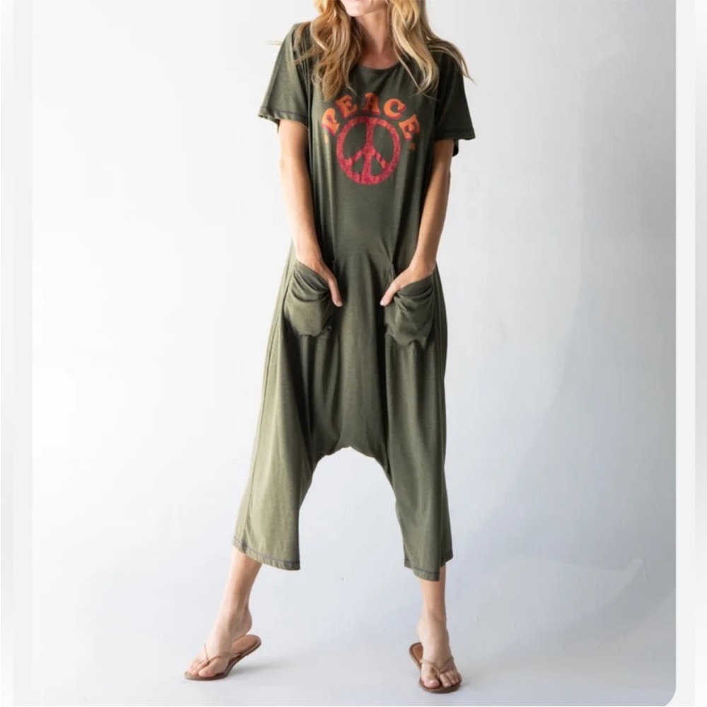 NATURAL LIFE Olive Jumpsuit with Peace Graphic